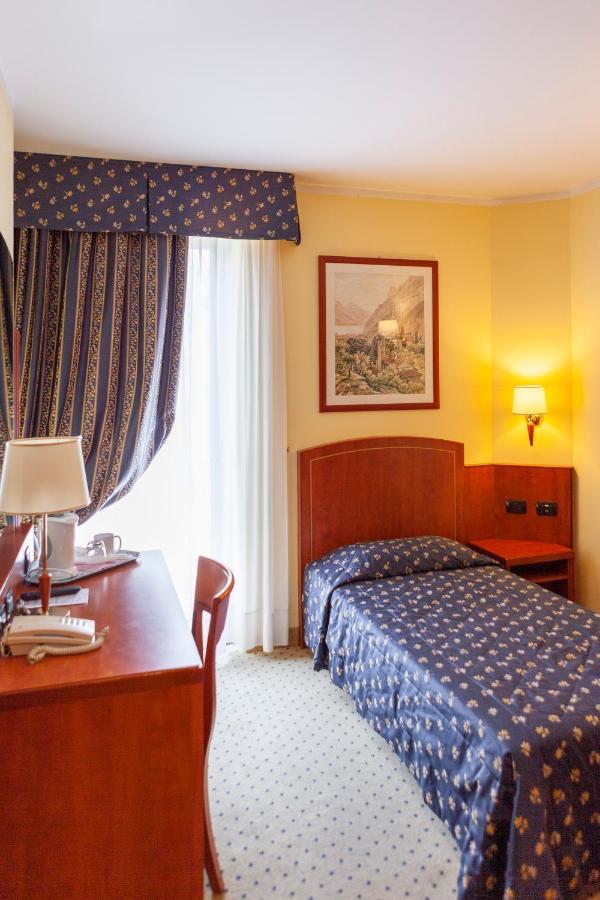 Hotel Olivo Arco Luaran gambar