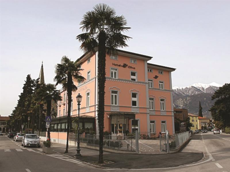 Hotel Olivo Arco Luaran gambar